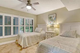 1001 Benjamin Franklin Dr, Sarasota, FL 34236 - Photo 28