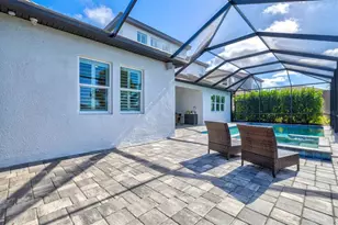 6152 Lungo Lago Dr, Sarasota, FL 34241 - Photo 62