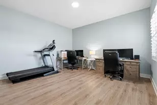 6152 Lungo Lago Dr, Sarasota, FL 34241 - Photo 38