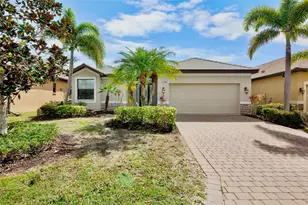 7608 Rio Bella, Bradenton, FL 34201 - Photo 2