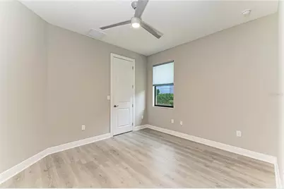 5220 Barnett Circle, Bradenton, FL 34211 - Photo 12