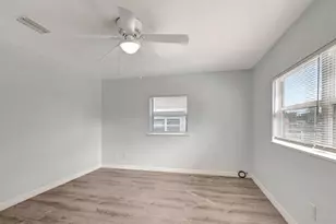 3016 17th St E, Bradenton, FL 34208 - Photo 20