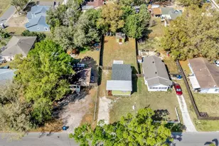 3016 17th St E, Bradenton, FL 34208 - Photo 8