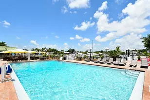 7150 N Tamiami Trl, Sarasota, FL 34243 - Photo 16