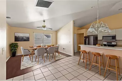 6524 67th Court E., Bradenton, FL 34203 - Photo 2