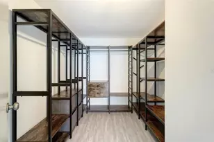 101 S Gulfstream Ave, Sarasota, FL 34236 - Photo 20