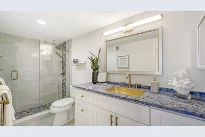 101 S Gulfstream Avenue #15B, Sarasota, FL 34236 - Photo 26