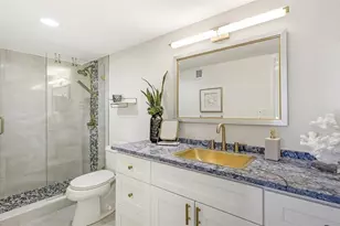 101 S Gulfstream Ave, Sarasota, FL 34236 - Photo 26