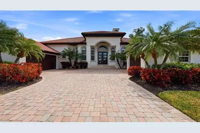 7637 Cove Terrace, Sarasota, FL 34231 - Photo 2