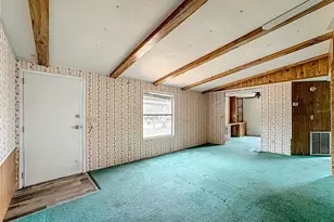 36700 Daisy Ln, Fruitland Park, FL 34731 - Photo 2