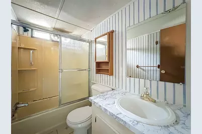 36700 Daisy Lane, Fruitland Park, FL 34731 - Photo 14