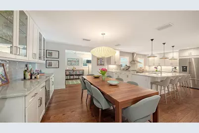 1661 S Jefferson Avenue, Sarasota, FL 34239 - Photo 14