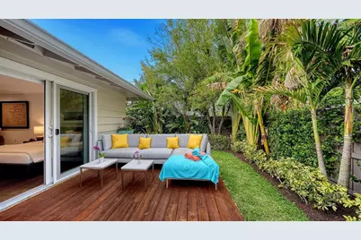 1661 S Jefferson Avenue, Sarasota, FL 34239 - Photo 38