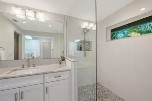 1661 S Jefferson Ave, Sarasota, FL 34239 - Photo 42