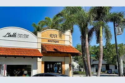 1661 S Jefferson Avenue, Sarasota, FL 34239 - Photo 86