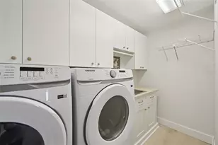 316 Hammock Cir, Anna Maria, FL 34216 - Photo 16