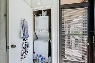 1717 Pelican Cove Rd, Sarasota, FL 34231 - Photo 26