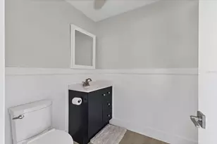 825 Tarawitt Dr, Longboat Key, FL 34228 - Photo 28