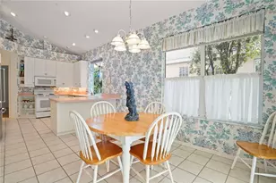 7909 Hampton Ct, University Park, FL 34201 - Photo 16