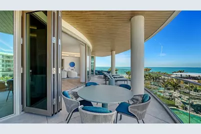 1561 Gulf Of Mexico Drive #404, Longboat Key, FL 34228 - Photo 12