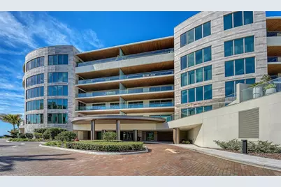 1561 Gulf Of Mexico Drive #404, Longboat Key, FL 34228 - Photo 2
