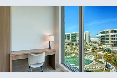 1561 Gulf Of Mexico Drive #404, Longboat Key, FL 34228 - Photo 30
