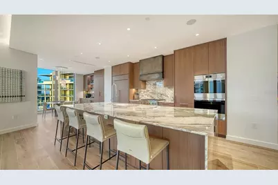 1561 Gulf Of Mexico Drive #404, Longboat Key, FL 34228 - Photo 18