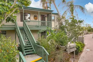 1510 Pelican Point Dr, Sarasota, FL 34231 - Photo 12