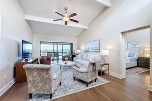 1510 Pelican Point Dr, Sarasota, FL 34231 - Photo 30