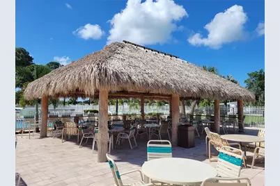 5254 Pebble Beach Avenue, Sarasota, FL 34234 - Photo 12