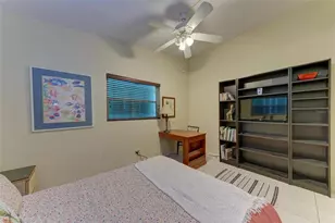 2886 Wood St, Sarasota, FL 34237 - Photo 20