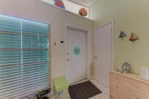 2886 Wood St, Sarasota, FL 34237 - Photo 2