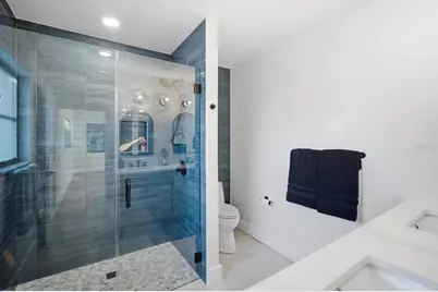 608 Gladstone Lane, Holmes Beach, FL 34217 - Photo 24