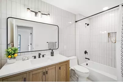 608 Gladstone Lane, Holmes Beach, FL 34217 - Photo 32