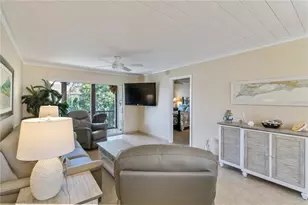 2240 Stickney Point Rd, Sarasota, FL 34231 - Photo 4