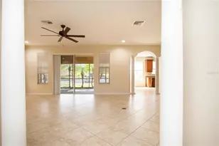 18048 Java Isle Dr, Tampa, FL 33647 - Photo 12