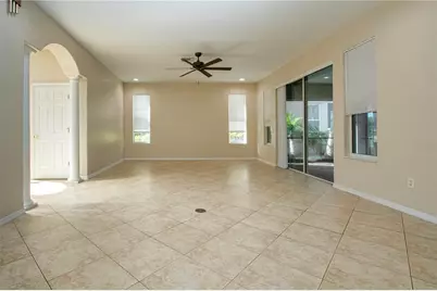 18048 Java Isle Drive, Tampa, FL 33647 - Photo 12