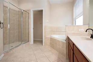 18048 Java Isle Dr, Tampa, FL 33647 - Photo 42