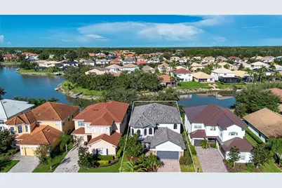 18048 Java Isle Drive, Tampa, FL 33647 - Photo 2