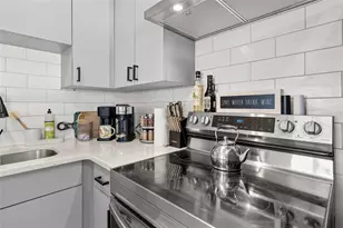 2016 5th St, Sarasota, FL 34237 - Photo 34