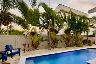 2913 Gulf Dr, Holmes Beach, FL 34217 - Photo 38