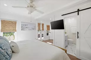 2913 Gulf Dr, Holmes Beach, FL 34217 - Photo 24