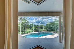 7333 Featherstone Blvd, Sarasota, FL 34238 - Photo 12