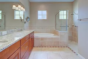 7333 Featherstone Blvd, Sarasota, FL 34238 - Photo 26