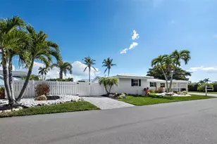 726 Jungle Queen Way, Longboat Key, FL 34228 - Photo 36