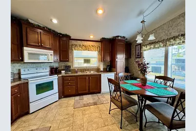 1007 50th Avenue W, Bradenton, FL 34207 - Photo 8