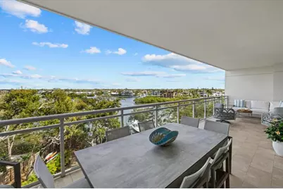 1660 Summerhouse Lane #402, Sarasota, FL 34242 - Photo 14