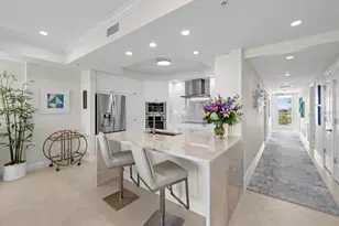 1660 Summer House Ln, Sarasota, FL 34242 - Photo 4