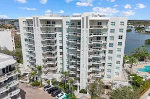 1660 Summer House Ln, Sarasota, FL 34242 - Photo 1