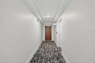 1111 N Gulfstream Ave, Sarasota, FL 34236 - Photo 28